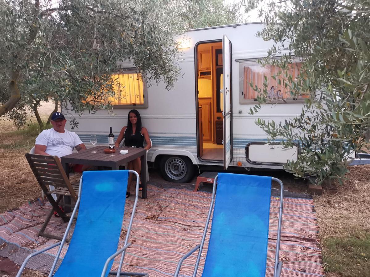 Jacuzi Cottage In The Olive Grove PUY 외부 사진